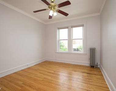 4608 N. Kildare, Unit 3w - Photo Thumbnail 13