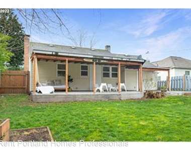 9251 Se Salmon Street - Photo Thumbnail 26