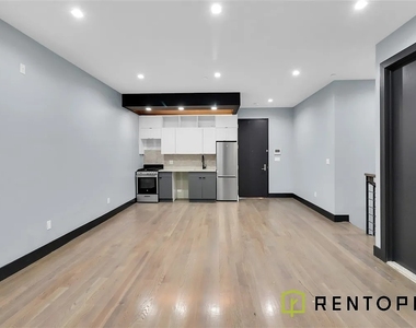 540 Driggs Avenue - Photo Thumbnail 1