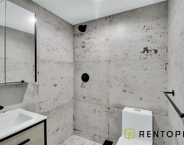 540 Driggs Avenue - Photo Thumbnail 6