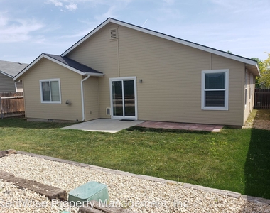 613 N Mudstone Way - Photo Thumbnail 16