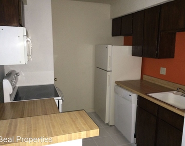 904 University Oaks Blvd #23 - Photo Thumbnail 4