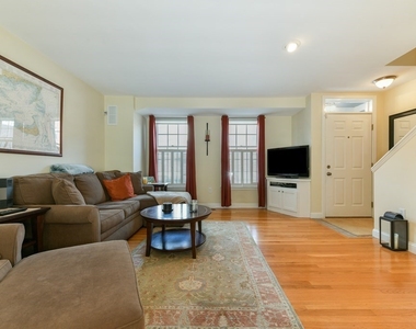 168 Bunker Hill Street - Photo Thumbnail 7