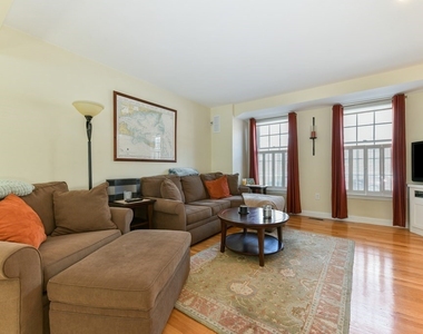 168 Bunker Hill Street - Photo Thumbnail 8