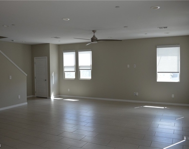 11277 Vision Peak Avenue - Photo Thumbnail 1