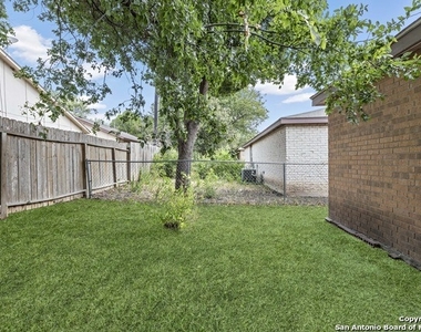 12233 Maverick Bluff St - Photo Thumbnail 23