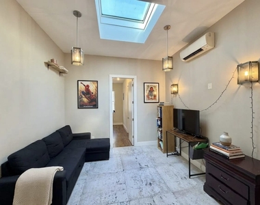 59 Graham Avenue - Photo Thumbnail 1