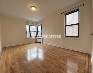 615 West 172nd Street - Photo Thumbnail 3