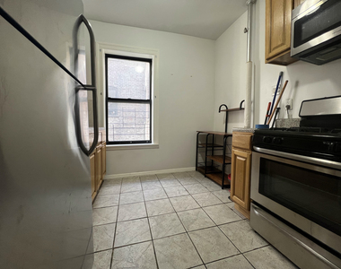 446 West 164th Street - Photo Thumbnail 5