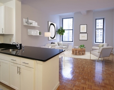  71 Broadway, Unit 012d - Photo Thumbnail 2