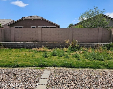 36870 N Coronado Ln - Photo Thumbnail 8