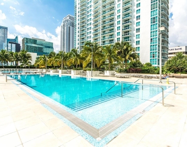 951 Brickell Ave - Photo Thumbnail 21