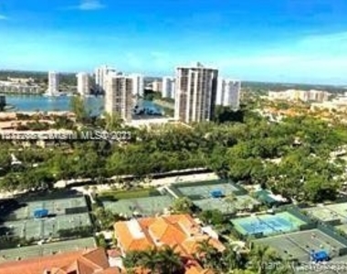 6000 Island Blvd - Photo Thumbnail 37