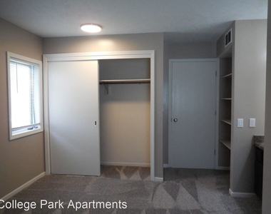 120 College Park Circle - Photo Thumbnail 7