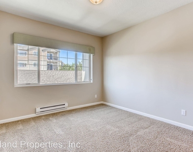 590 Nw Lost Springs Terrace #304 - Photo Thumbnail 10