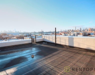 119 Guernsey Street - Photo Thumbnail 7