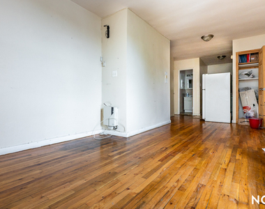 233 Jamaica Avenue - Photo Thumbnail 3