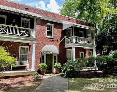 248 Colonial Avenue - Photo Thumbnail 1