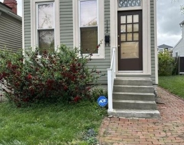 1132 Payne St - Photo Thumbnail 0