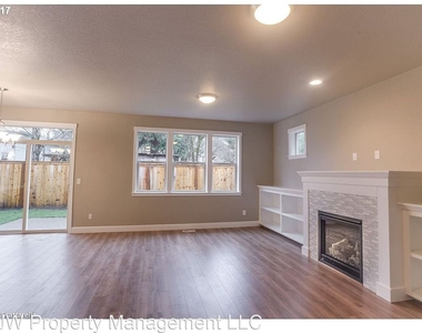 17955 Sw Meadowbrook Way - Photo Thumbnail 10