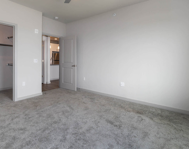 2870 Arapahoe Rd - Photo Thumbnail 76