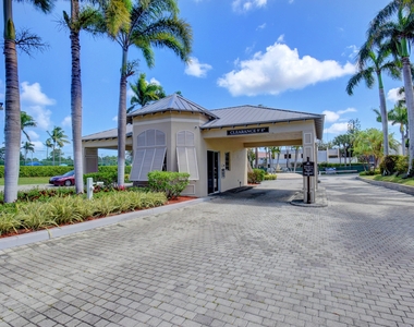 1 Royal Palm Way - Photo Thumbnail 27