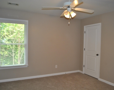 5250 Lanier Lane - Photo Thumbnail 19