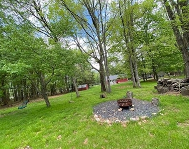 407 Mountain Road - Photo Thumbnail 14