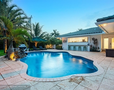 1421 S Ocean Drive - Photo Thumbnail 51