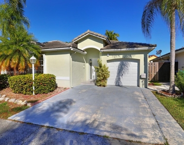 12357 Sw 144th Ter - Photo Thumbnail 10