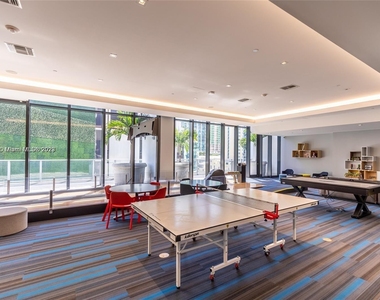 1010 Brickell Ave - Photo Thumbnail 20