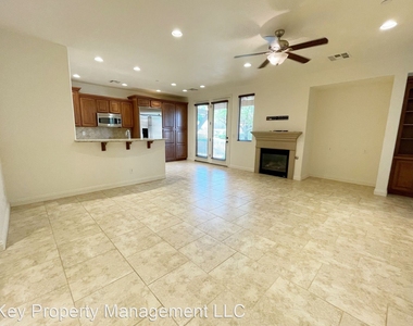 1174 Calcione Dr - Photo Thumbnail 18