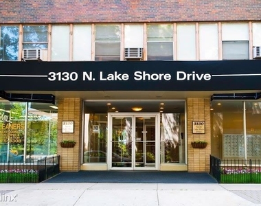 3130 N Lake Shore Dr - Photo Thumbnail 17