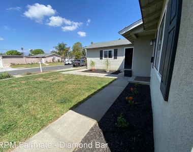 1036 Shadydale Ave - Photo Thumbnail 22