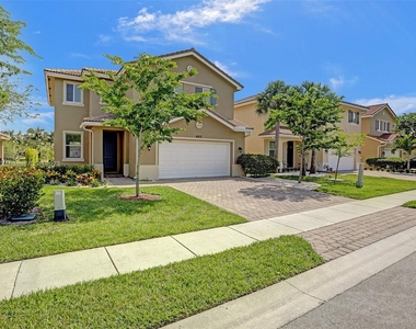 4812 Foxtail Palm Ct - Photo Thumbnail 11