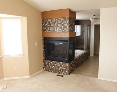 9169 Oakmont Road - Photo Thumbnail 16