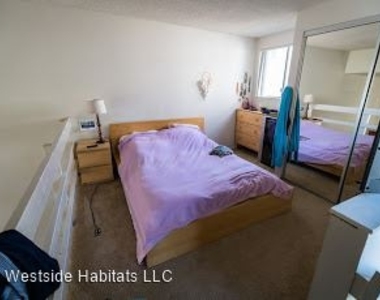 641 Gayley Ave - Photo Thumbnail 11