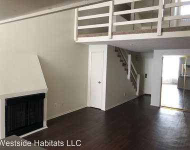 641 Gayley Ave - Photo Thumbnail 4