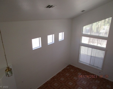 4522 Monitor Way - Photo Thumbnail 10