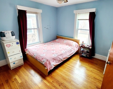 25 Essex St - Photo Thumbnail 12