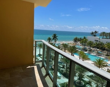 2501 S Ocean Drive - Photo Thumbnail 1