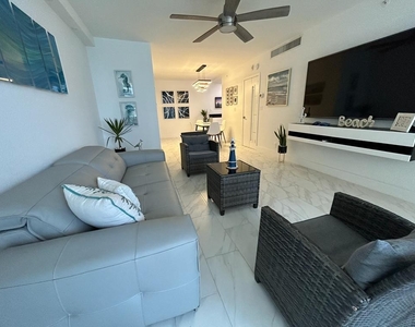 2501 S Ocean Drive - Photo Thumbnail 18