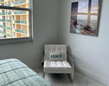 2501 S Ocean Drive - Photo Thumbnail 25