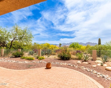 10898 N Sand Canyon Place - Photo Thumbnail 22