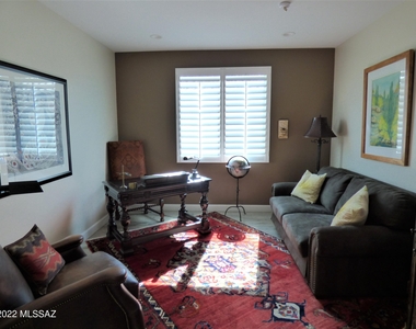 39572 S Summerwood Drive - Photo Thumbnail 1