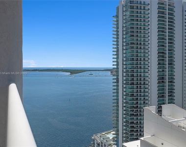 1200 Brickell Bay Dr - Photo Thumbnail 20