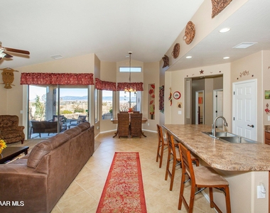 1195 N Rigo Ranch Road - Photo Thumbnail 9