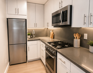 155 Meserole Street - Photo Thumbnail 3