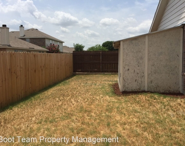 1113 Cottonwood Dr - Photo Thumbnail 5