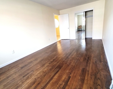 170-20 Lithonia Avenue - Photo Thumbnail 13